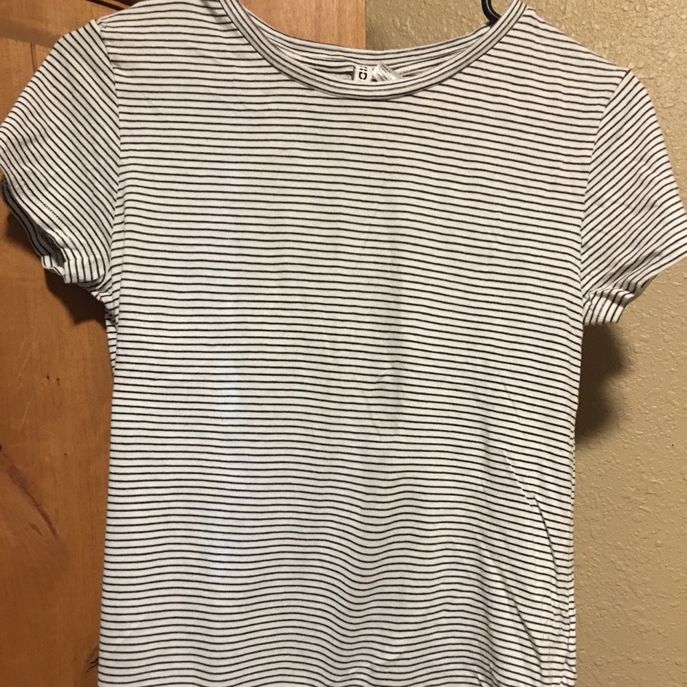 Short sleeve